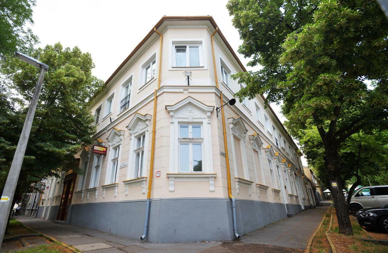 Villa Bohemia Eger Exterior photo